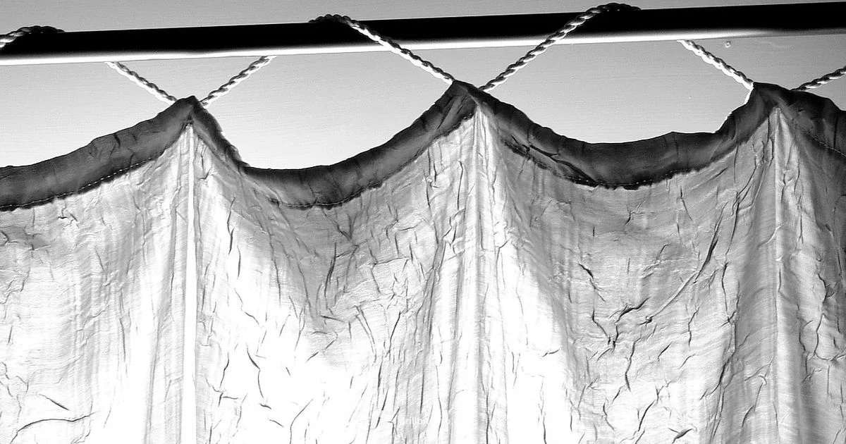 Curtain Install Guide Curtain Install Guide - Drill Bits Pro