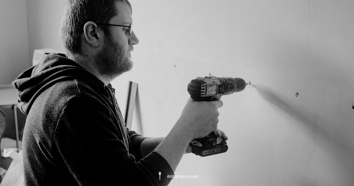 Drill Bit Insertion - Drill Bits Pro