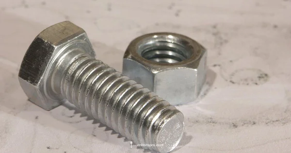 Fix a Broken Bolt - Drill Bits Pro